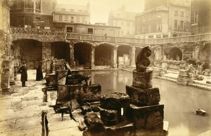 Framed Print : The Roman baths, Bath, 19th century Framed Print : The Roman baths, Bath, 19th century