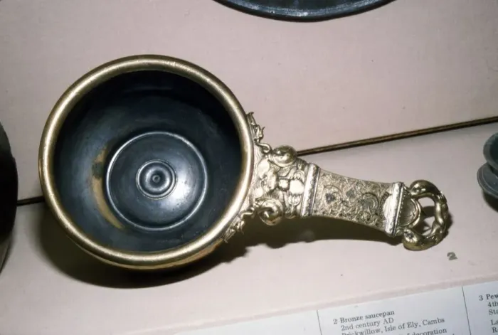 Framed Print : Roman Bronze Saucepan from Prickwillow, Isle of Ely, Cambridgeshire, 2nd century Framed Print : Roman Bronze Saucepan from Prickwillow, Isle of Ely, Cambridgeshire, 2nd century