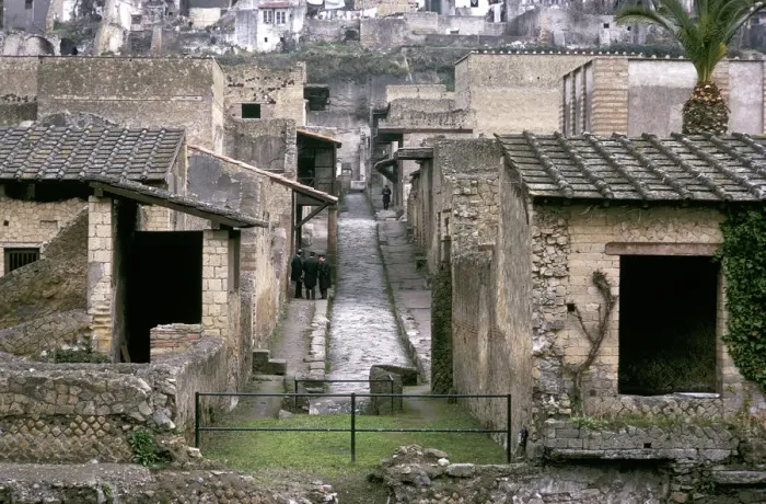 Framed Print : Roman huses of Herculaneum with the modern houses of Ercolano above, Italy Framed Print : Roman huses of Herculaneum with the modern houses of Ercolano above, Italy