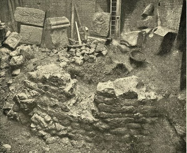 Roman Remains Found In A Bastion of London Wall, 1908