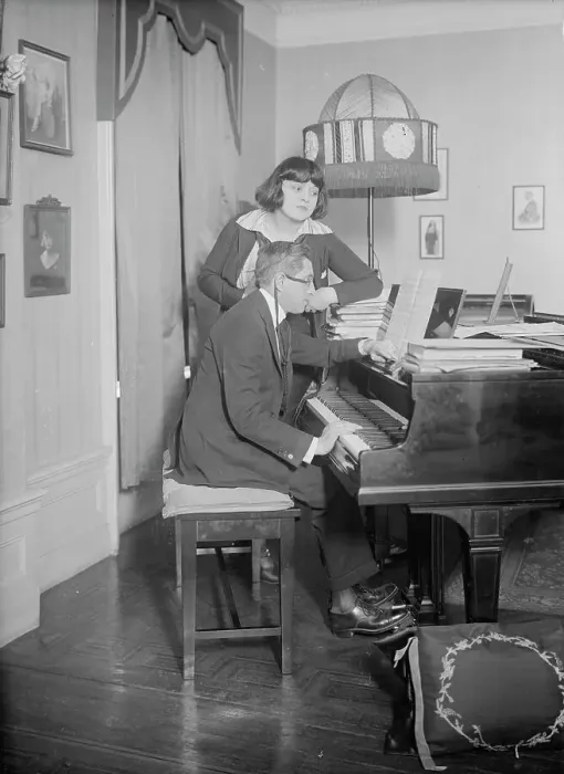 Framed Print : Rosa Ponselle, between c1915 and c1920. Creator: Bain News Service Framed Print : Rosa Ponselle, between c1915 and c1920. Creator: Bain News Service