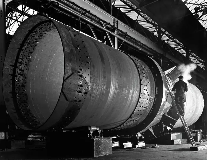 Framed Print : A rotary kiln section being welded in preparation for installation, Steetley, Nottinghamshire, 1962 Framed Print : A rotary kiln section being welded in preparation for installation, Steetley, Nottinghamshire, 1962