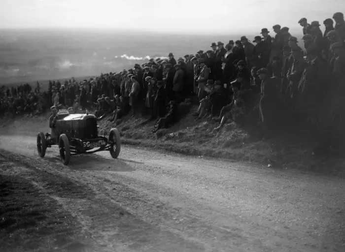 Framed Print : Rouge et Noir, Vauxhall 30-98 of Humphrey Cook, Essex Motor Club Kop Hillclimb, 1922 Framed Print : Rouge et Noir, Vauxhall 30-98 of Humphrey Cook, Essex Motor Club Kop Hillclimb, 1922