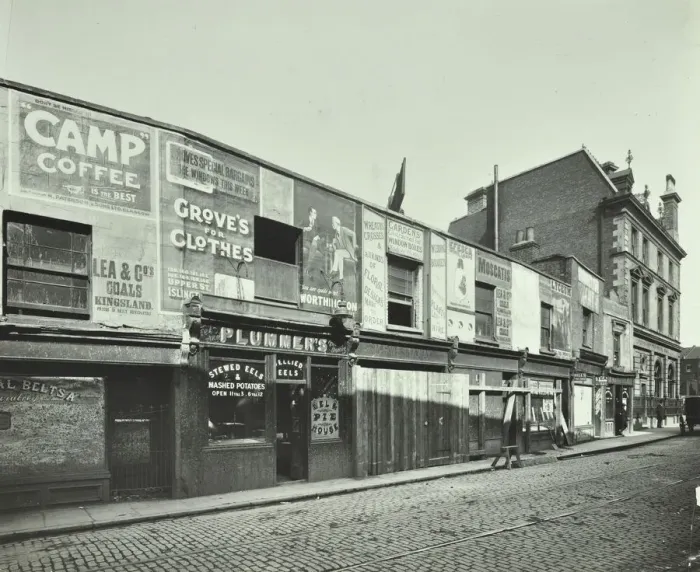 Framed Print : Row of shops with advertising hoardings, Balls Pond Road, Hackney, London, September 1913 Framed Print : Row of shops with advertising hoardings, Balls Pond Road, Hackney, London, September 1913