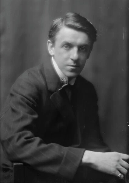 Rowe, Arthur, portrait photograph, 1912 or 1913. Creator: Arnold Genthe