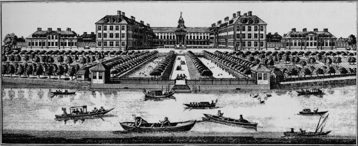 Framed Print : Royal Hospital, Chelsea, c1890 (1911) Framed Print : Royal Hospital, Chelsea, c1890 (1911)