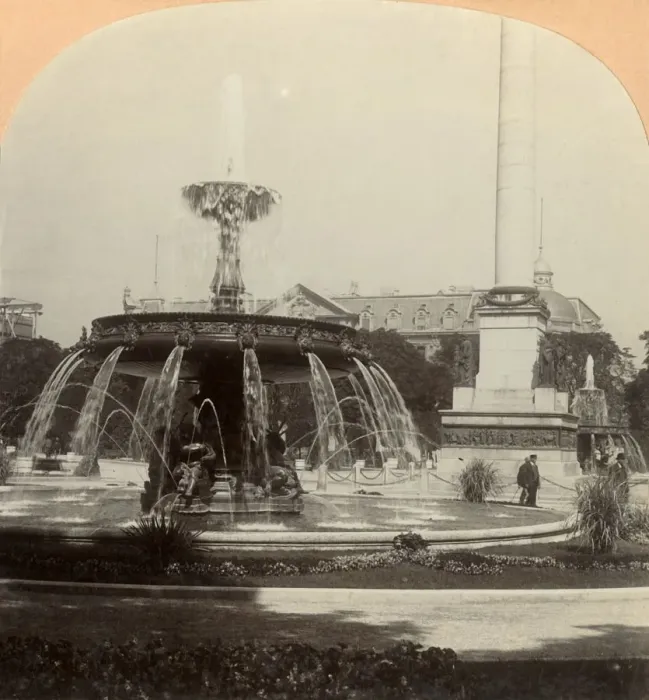 Framed Print : Royal Square, Fountain, Stuttgart, Germany, 1896. Creator: Keystone View Company