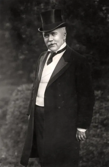 Framed Print : The Rt Hon. Sir Henry Campbell-Bannerman, prime minister of Great Britain, 1908. Artist: Rotary Photo Framed Print : The Rt Hon. Sir Henry Campbell-Bannerman, prime minister of Great Britain, 1908. Artist: Rotary Photo
