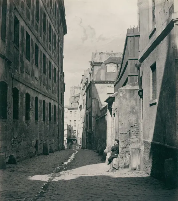 Framed Print : Rue Chartiere (impasse Chartiere) de la rue de Reims, 1865 / 69 Framed Print : Rue Chartiere (impasse Chartiere) de la rue de Reims, 1865 / 69