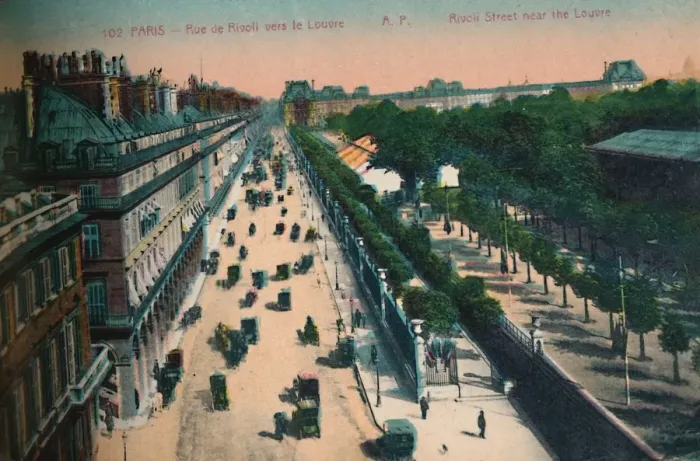 Framed Print : The Rue de Rivoli looking towards the Louvre, Paris, c1920 Framed Print : The Rue de Rivoli looking towards the Louvre, Paris, c1920
