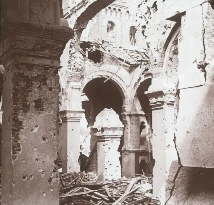 Framed Print : Ruined church, Albert, northern France, c1914-c1918 Framed Print : Ruined church, Albert, northern France, c1914-c1918