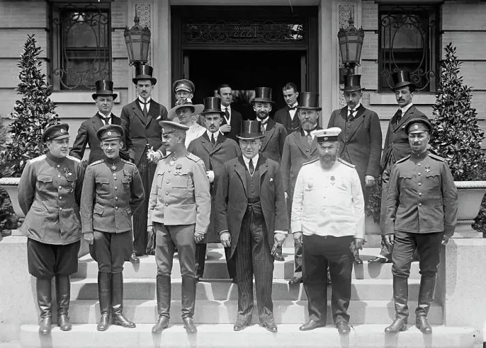 Framed Print : Russian Mission To U.S. - Front: Lt. Dimitri Martinoff; Capt. Chutt; Lt. Gen. Roop... July 1917. Creator: Harris & Ewing. Russian Mission To U.S. - Front: Lt. Dimitri Martinoff; Capt. Chutt; Lt. Gen. Roop... July 1917. Creator: Harris & Ewing Framed Print : Russian Mission To U.S. - Front: Lt. Dimitri Martinoff; Capt. Chutt; Lt. Gen. Roop... July 1917. Creator: Harris & Ewing. Russian Mission To U.S. - Front: Lt. Dimitri Martinoff; Capt. Chutt; Lt. Gen. Roop... July 1917. Creator: Harris & Ewing