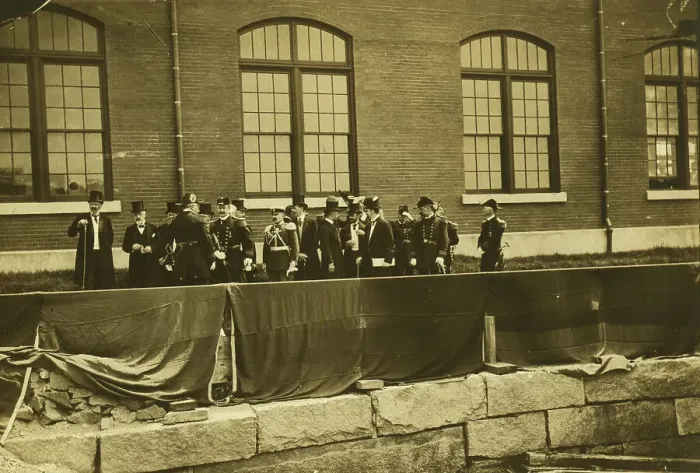Framed Print : Russian peace commission arrives at Portsmouth, 1905. Creator: Unknown Framed Print : Russian peace commission arrives at Portsmouth, 1905. Creator: Unknown