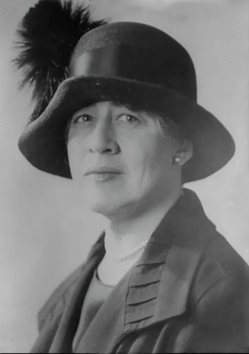 Framed Print : Ruth Bryan Owen, between c1910 and c1915. Creator: Bain News Service Framed Print : Ruth Bryan Owen, between c1910 and c1915. Creator: Bain News Service