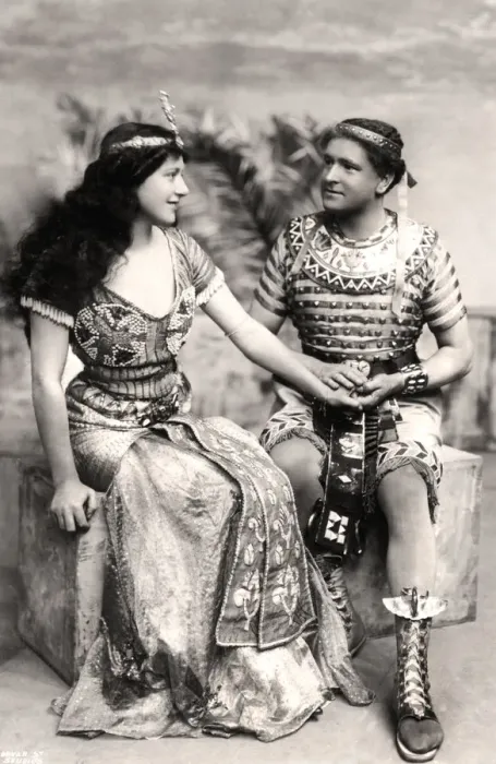 Framed Print : Ruth Vicent (1877-1955) and Roland Cunningham in a scene from Amasis, early 20th century. Artist: Dover Street Studios Framed Print : Ruth Vicent (1877-1955) and Roland Cunningham in a scene from Amasis, early 20th century. Artist: Dover Street Studios