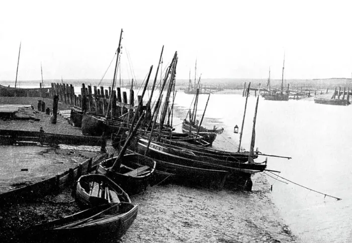 Framed Print : Rye Harbour, East Sussex, England, 1924-1926. Artist: HS Newcombe Framed Print : Rye Harbour, East Sussex, England, 1924-1926. Artist: HS Newcombe