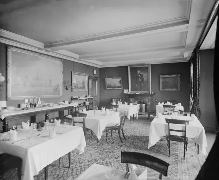 Framed Print : RYS Castle: Interior of Dining Room Framed Print : RYS Castle: Interior of Dining Room