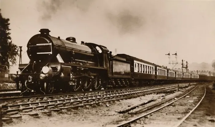 Framed Print : The S. R. Dover Boat Train, Hauled by Sir Gawain A King Arthur Type Locomotive, c1930 Framed Print : The S. R. Dover Boat Train, Hauled by Sir Gawain A King Arthur Type Locomotive, c1930