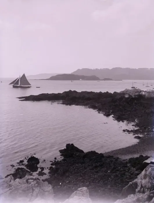 Framed Print : Sailing boat off the coast near Plymouth in Devon. Creator: Unknown Framed Print : Sailing boat off the coast near Plymouth in Devon. Creator: Unknown