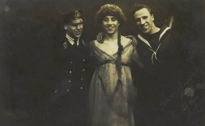 Framed Print : Three sailors with arms round each other, 1917. Creator: Unknown Framed Print : Three sailors with arms round each other, 1917. Creator: Unknown