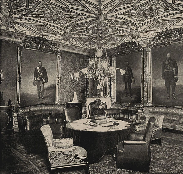The Saint Petersburg English club on Palace Embankment. The Portrait Room, 1910s
