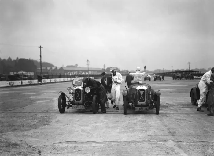 Framed Print : Two Salmson cars at the JCC Members Day, Brooklands, 4 July 1931. Artist: Bill Brunell Framed Print : Two Salmson cars at the JCC Members Day, Brooklands, 4 July 1931. Artist: Bill Brunell