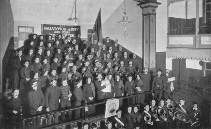 Framed Print : A Salvation Army dedication, London, c1903 (1903)
