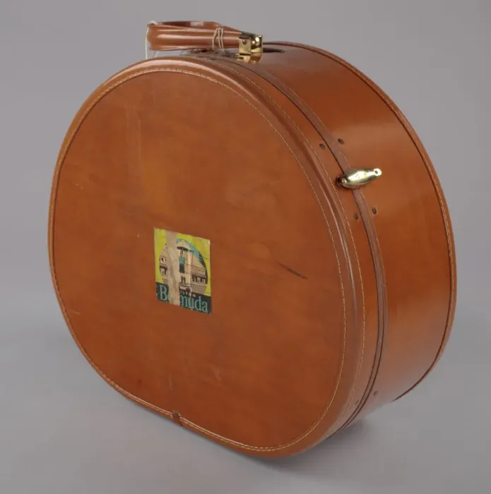 Framed Print : Samsonite hat box suitcase from Maes Millinery Shop, 1941-1994. Creator: Samsonite Framed Print : Samsonite hat box suitcase from Maes Millinery Shop, 1941-1994. Creator: Samsonite