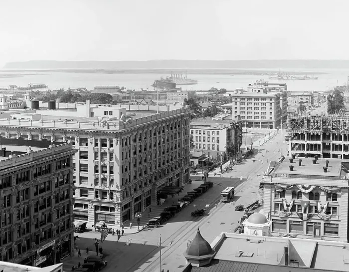 Framed Print : San Diego, Calif. and bay from U.S. Grant Hotel, c.between 1910 and 1920. Creator: Unknown Framed Print : San Diego, Calif. and bay from U.S. Grant Hotel, c.between 1910 and 1920. Creator: Unknown