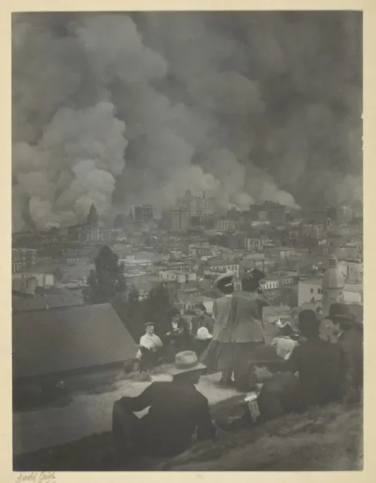 Framed Print : San Francisco Earthquake, April 1906. Creator: Arnold Genthe Framed Print : San Francisco Earthquake, April 1906. Creator: Arnold Genthe