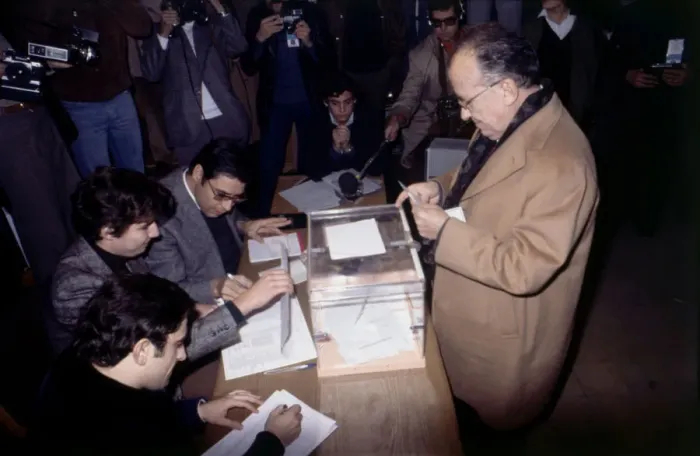 Framed Print : Santiago Carrillo, voting in the elections in 1977 which would deputy of the Communist Framed Print : Santiago Carrillo, voting in the elections in 1977 which would deputy of the Communist