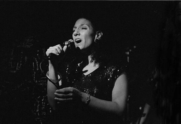 Sara Kreiger, New York Voices, Ronnie Scotts Jazz Club, Soho, London, 9. 89