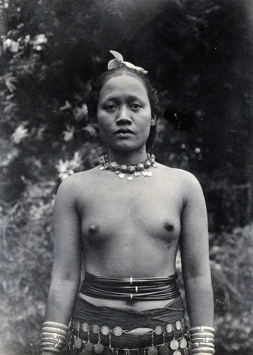 Framed Print : Sarawak: a Sea Dayak woman, c1900. Creator: Unknown Framed Print : Sarawak: a Sea Dayak woman, c1900. Creator: Unknown