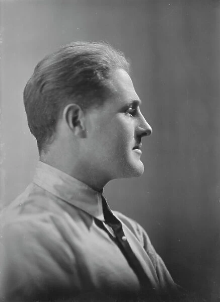Sargeant [sic] Cutler, portrait photograph, 1919 Feb. 18. Creator: Arnold Genthe