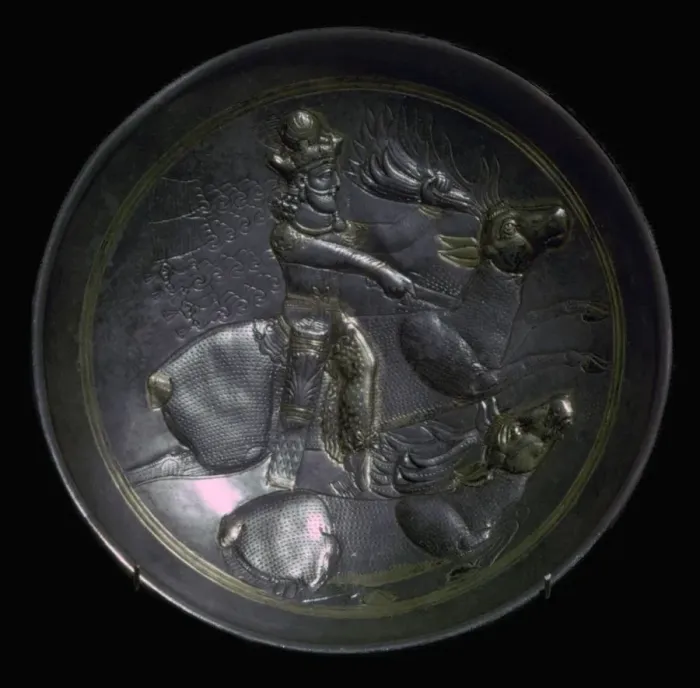 Framed Print : A Sassanid silver dish showing King Shapur II, 4th century Framed Print : A Sassanid silver dish showing King Shapur II, 4th century