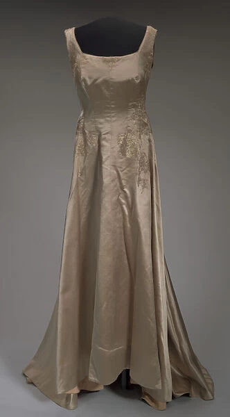 Satin gown worn by opera singers Marian Anderson and Denyce Graves