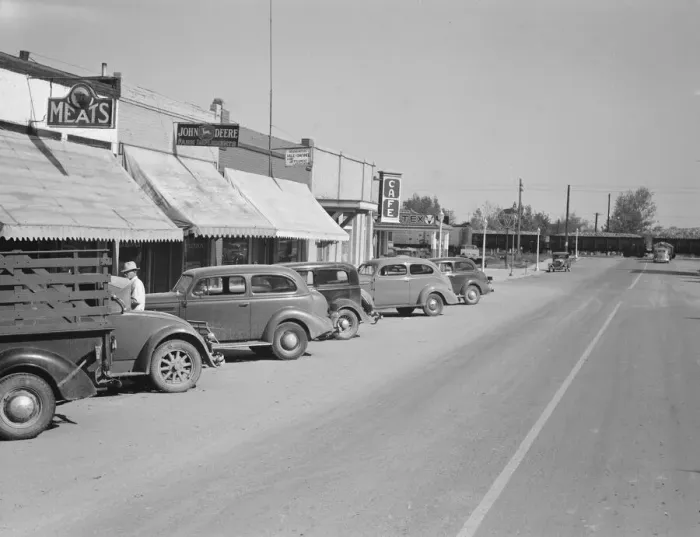 Framed Print : Saturday afternoon, main street of Nyssa, Oregon, 1939. Creator: Dorothea Lange Framed Print : Saturday afternoon, main street of Nyssa, Oregon, 1939. Creator: Dorothea Lange