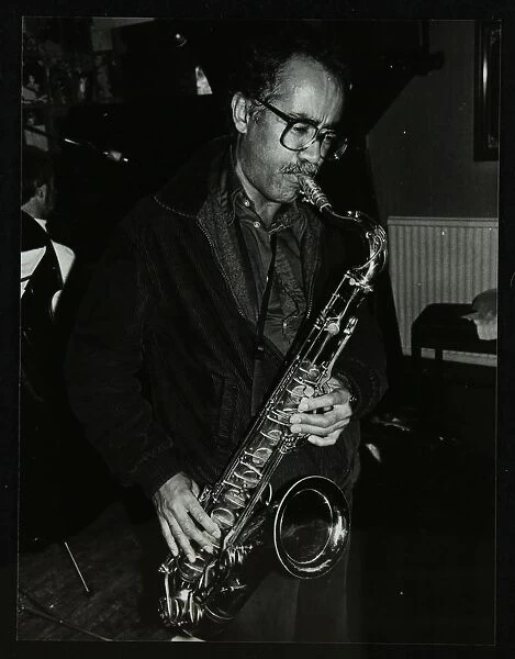 Saxophonist Art Themen playing at The Bell, Codicote, Hertfordshire, 4 January 1981