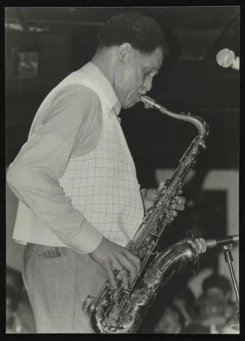 Framed Print : Saxophonist Dexter Gordon playing at Ronnie Scotts Jazz Club, London, 1980. Artist Framed Print : Saxophonist Dexter Gordon playing at Ronnie Scotts Jazz Club, London, 1980. Artist