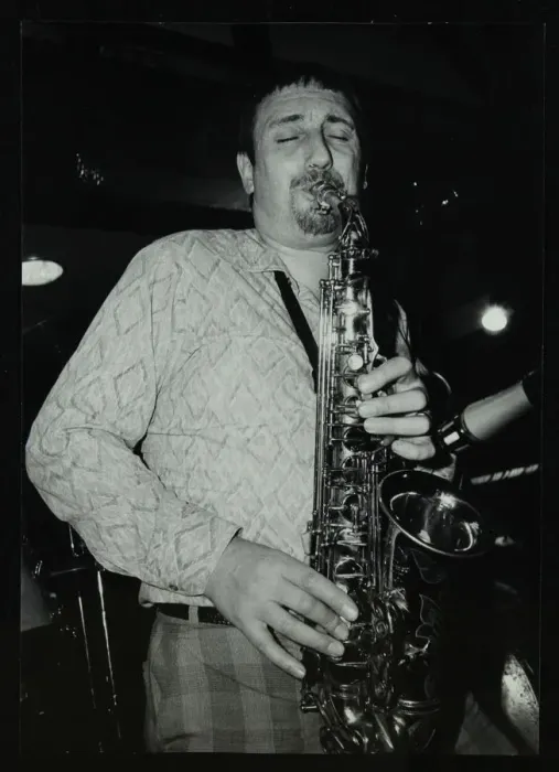 Framed Print : Saxophonist Peter King playing at The Bell, Codicote, Hertfordshire, 28 November 1982 Framed Print : Saxophonist Peter King playing at The Bell, Codicote, Hertfordshire, 28 November 1982