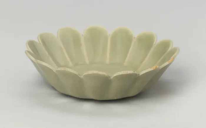 Framed Print : Scalloped-Rimmed Dish, Southern Song dynasty (1127-1279). Creator: Unknown