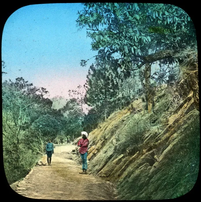 Framed Print : Scene on a road, Murree, India, late 19th or early 20th century Framed Print : Scene on a road, Murree, India, late 19th or early 20th century