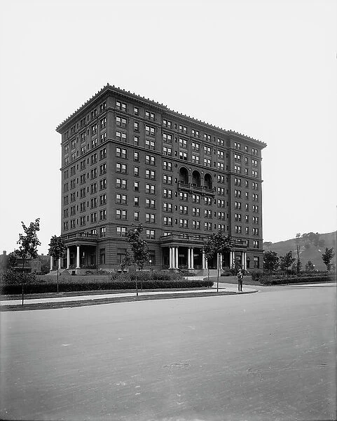Schenley Hotel, Pittsburgh, Pa. between 1900 and 1906. Creator: Unknown