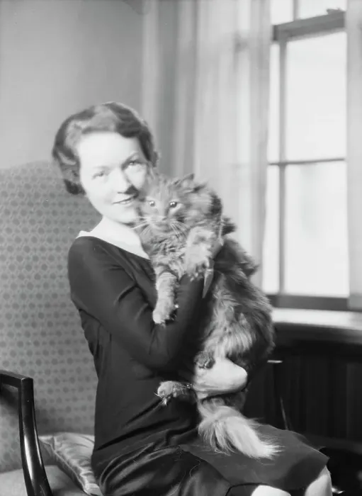 Framed Print : Schermerhorn, N.E. Mrs. with cat, portrait photograph, 1928 Dec. 3. Creator: Arnold Genthe Framed Print : Schermerhorn, N.E. Mrs. with cat, portrait photograph, 1928 Dec. 3. Creator: Arnold Genthe
