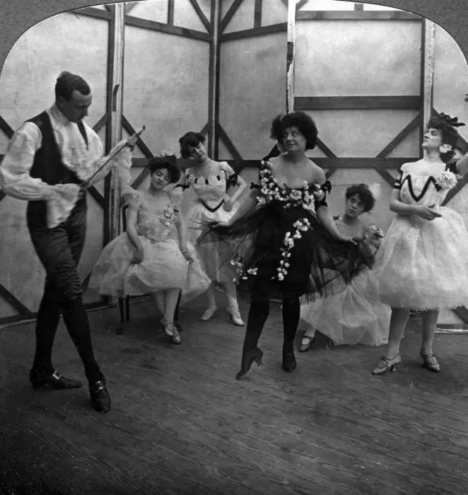 Framed Print : The School of the Ballet. Artist: American Stereoscopic Company Framed Print : The School of the Ballet. Artist: American Stereoscopic Company