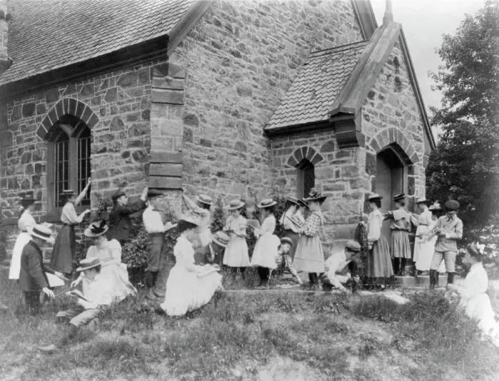 Framed Print : School children measuring and sketching at a stone building, Washington, D.C. (1899?). Creator: Frances Benjamin Johnston Framed Print : School children measuring and sketching at a stone building, Washington, D.C. (1899?). Creator: Frances Benjamin Johnston