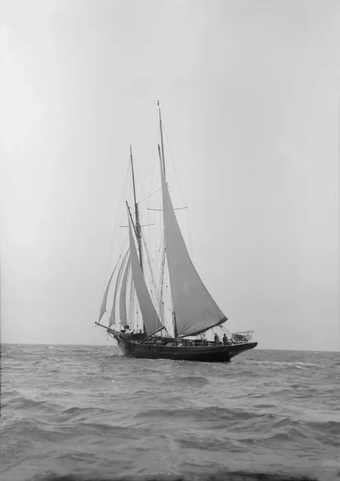 Framed Print : Schooner sailing, 1912. Creator: Kirk & Sons of Cowes Framed Print : Schooner sailing, 1912. Creator: Kirk & Sons of Cowes
