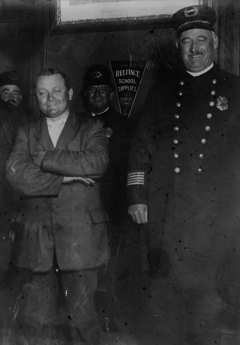 Framed Print : Schrank under arrest, 1912. Creator: Bain News Service Framed Print : Schrank under arrest, 1912. Creator: Bain News Service