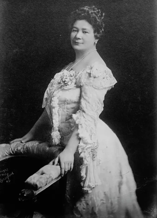 Framed Print : Schumann-Heink, between c1915 and c1920. Creator: Bain News Service Framed Print : Schumann-Heink, between c1915 and c1920. Creator: Bain News Service