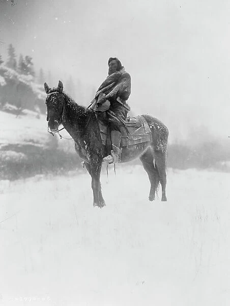 The scout in winter-Apsaroke, c1908. Creator: Edward Sheriff Curtis